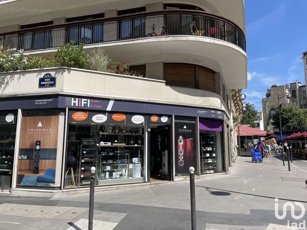 Photo 2 - Commerce à PARIS-15E