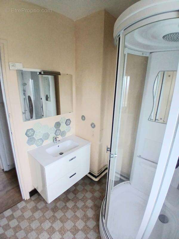 Maison à NEUVILLE-SAINT-REMY