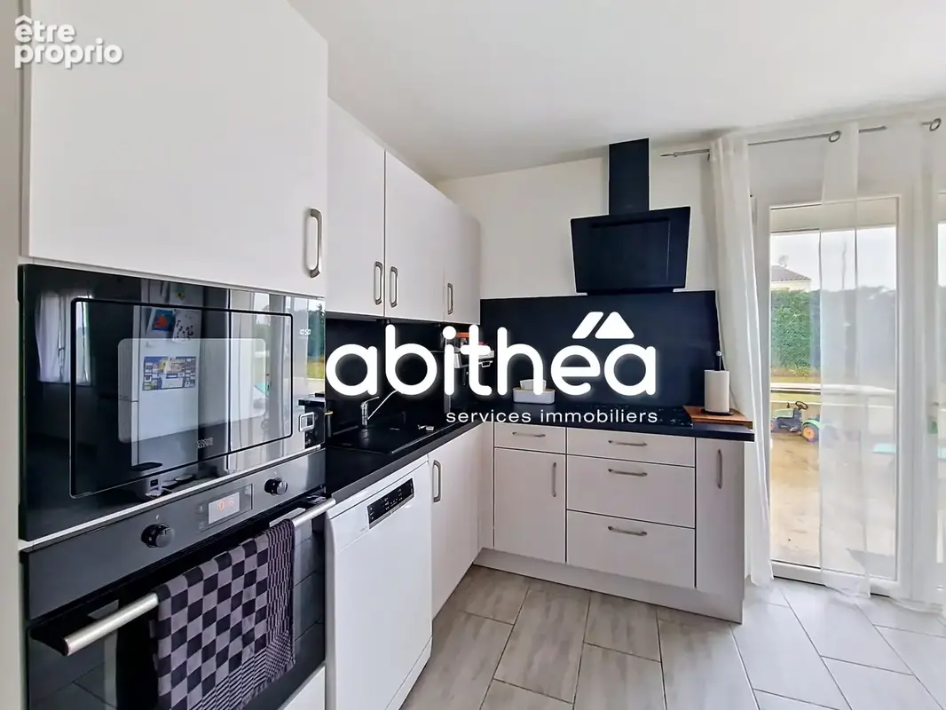 plain pied de 2 chambres  84m2 hab  1050m2 terrain  Saint André de Lidon - photo 5