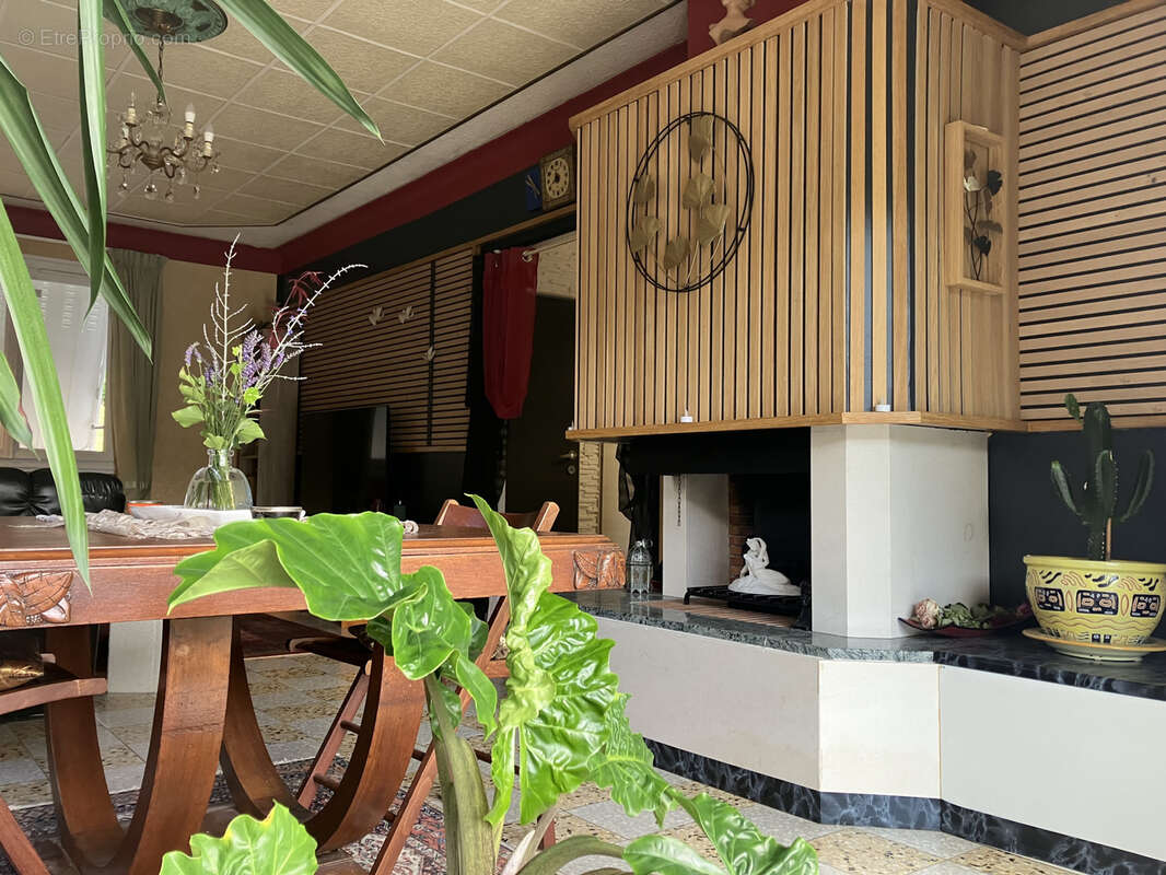 Maison à POLLIONNAY