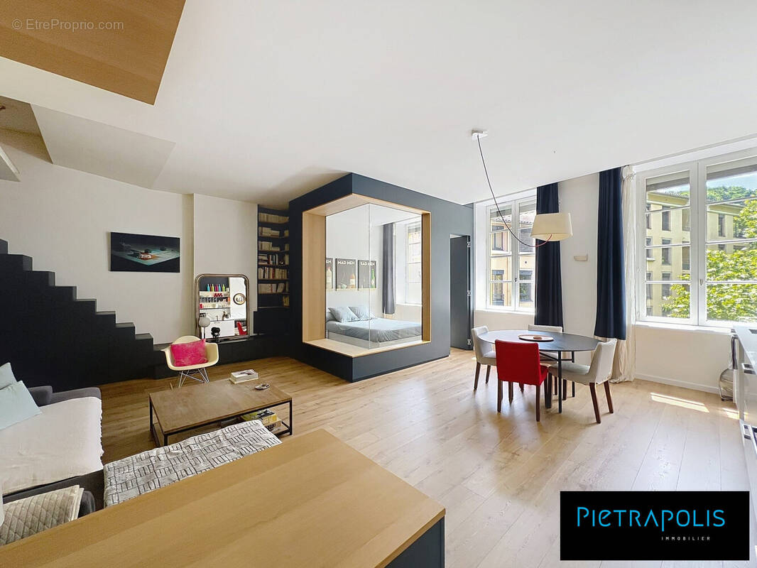 Appartement à LYON-1E