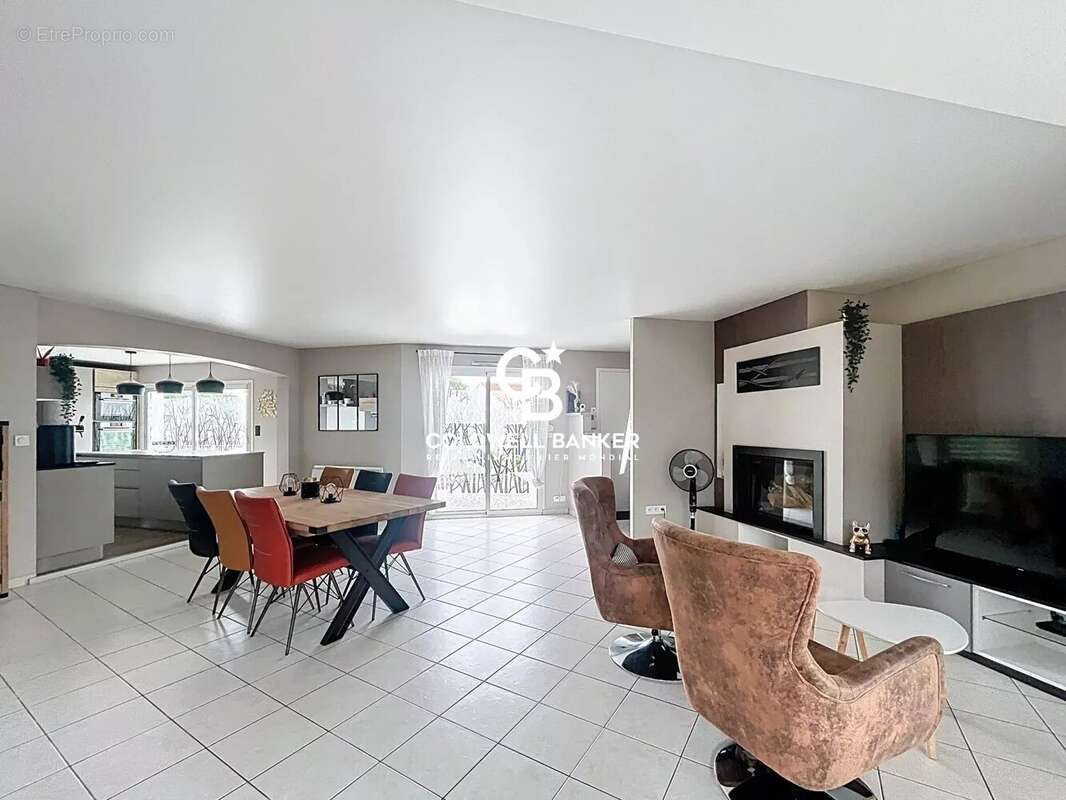 Maison à LONGEVILLE-SUR-MER