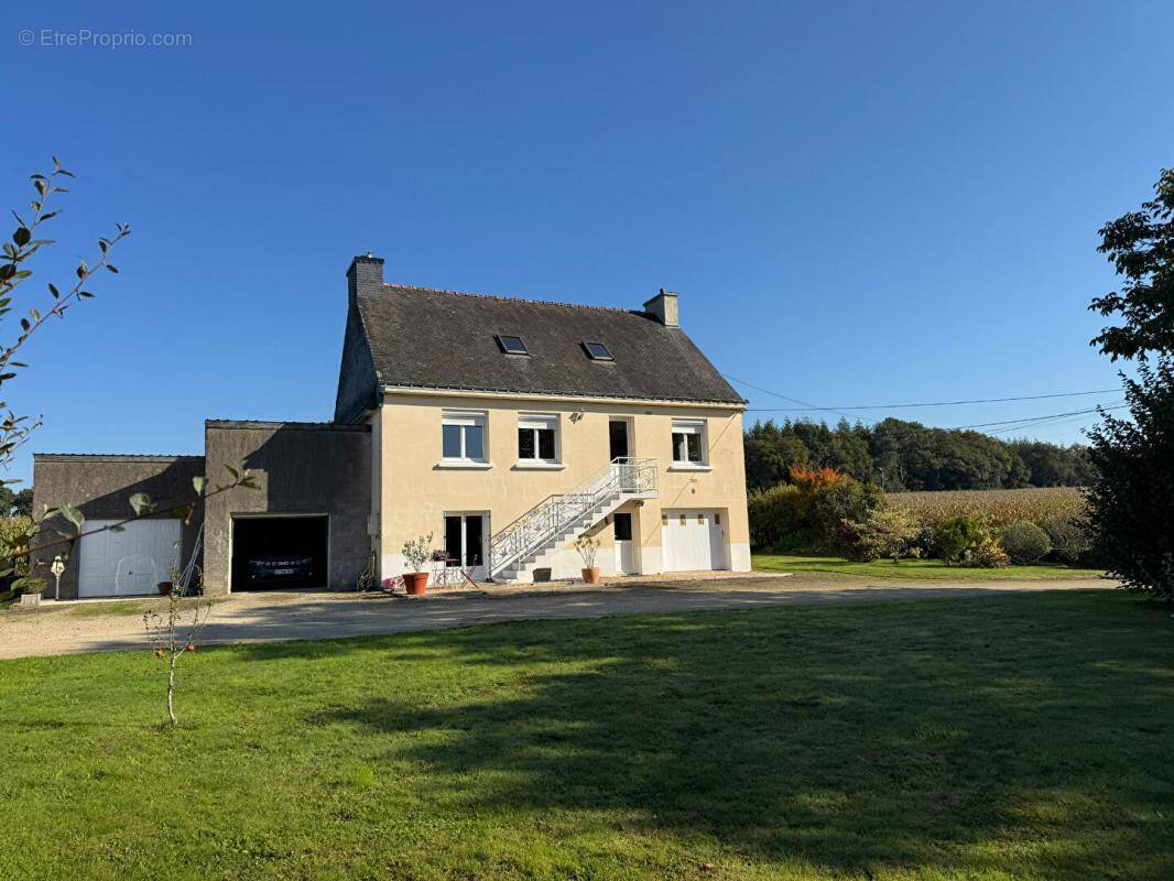 Maison à BRANDIVY