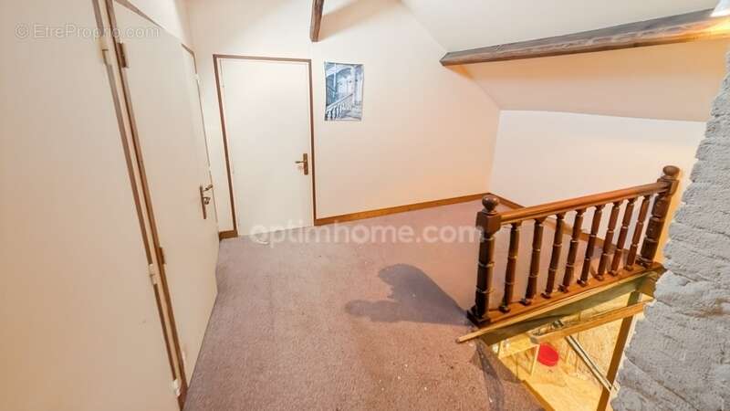 Maison à SAINT-MESMIN