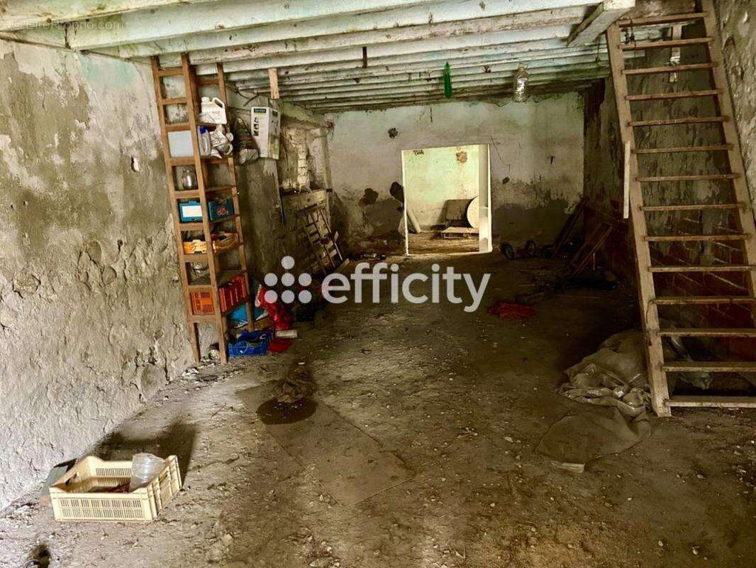 Maison à SAINT-FELIU-D&#039;AVALL