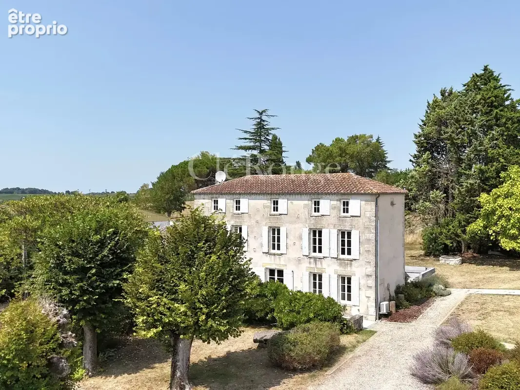 Proche de Monségur - Magnifique propriété de campagne de 6 chambres avec de magnifiques vues - photo 6