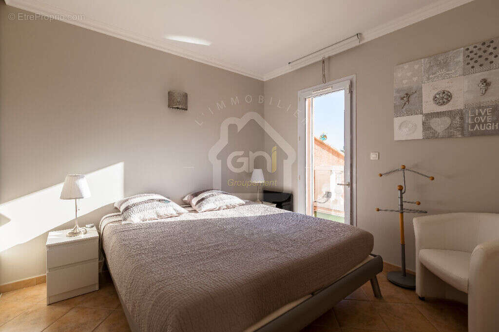 Maison à vendre 287m2 avec piscine à Carry Le Rouet - photo 9