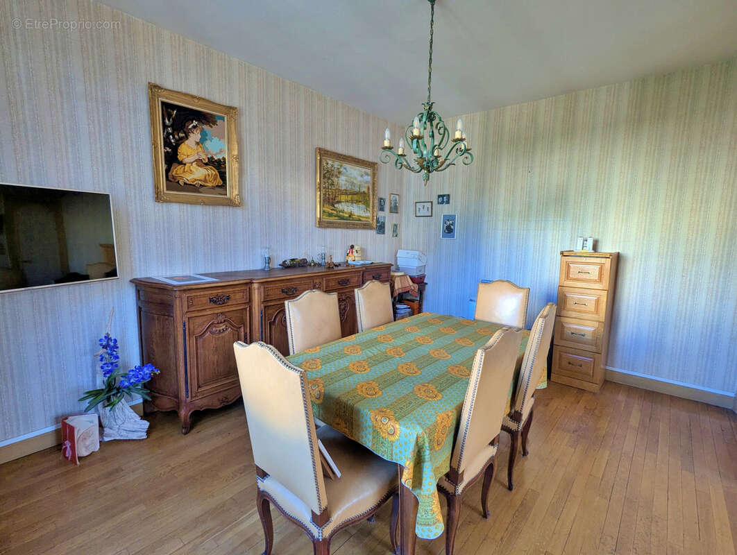 Maison à CLERMONT-FERRAND