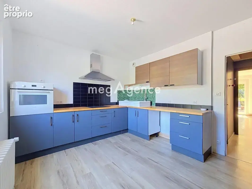 Maison 4 chambres - Atelier 150 M² - photo 6