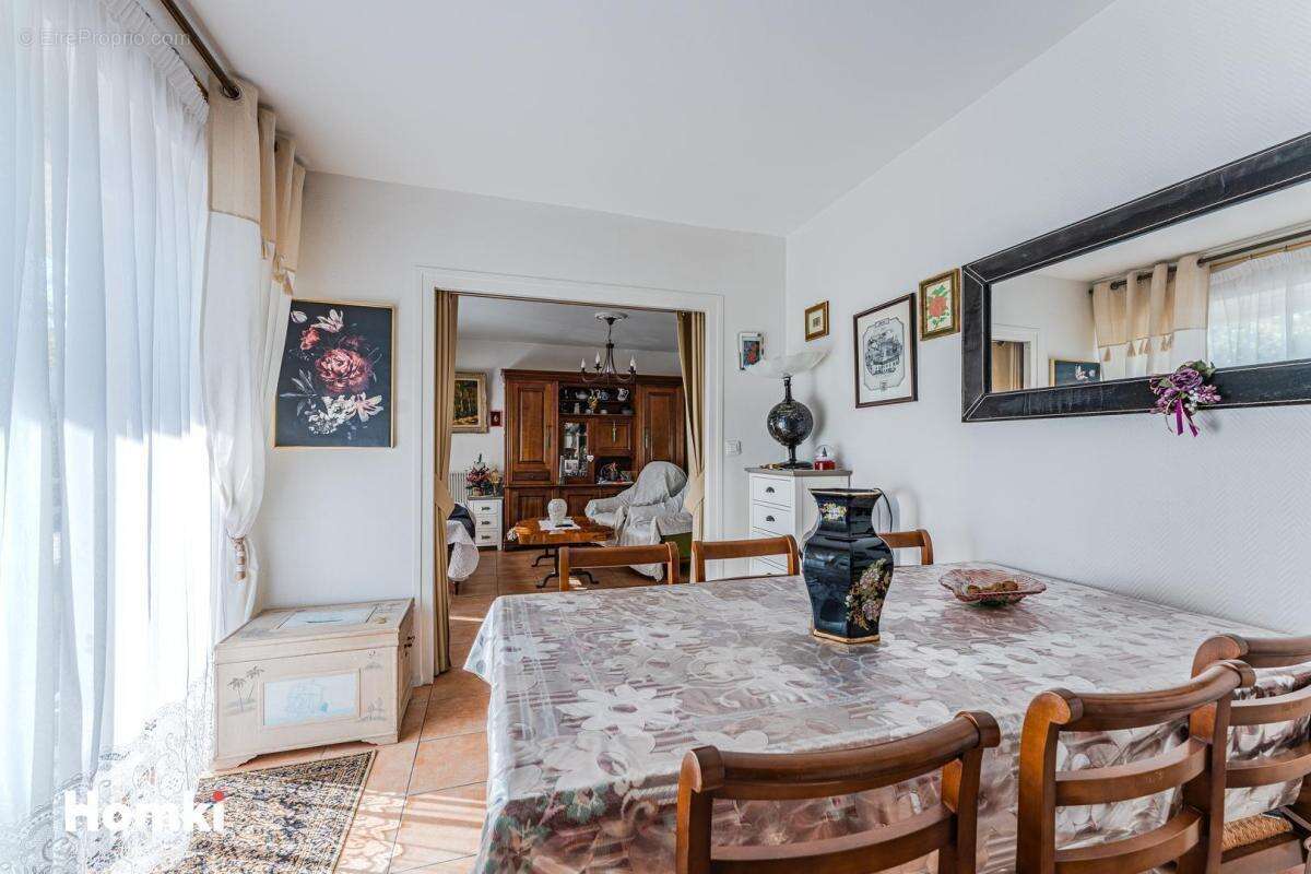 Appartement T3 de 55 m2 à Arcachon 33120, Rue Molière - photo 4