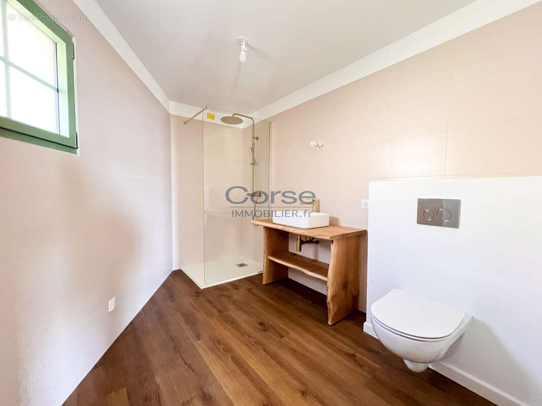 Appartement à ALATA