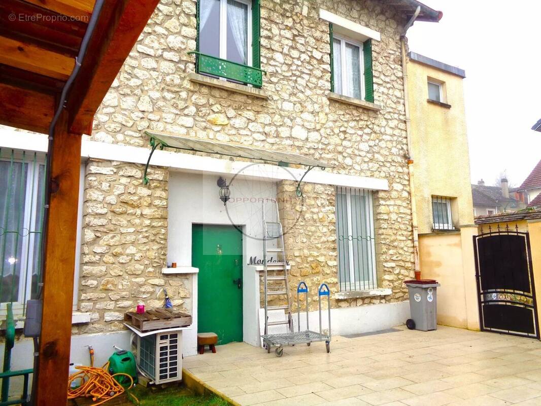 Immeuble á Champagne sur Seine - photo 1