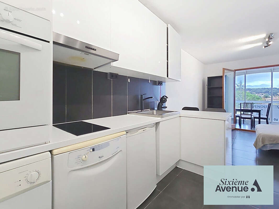 Appartement à SANARY-SUR-MER