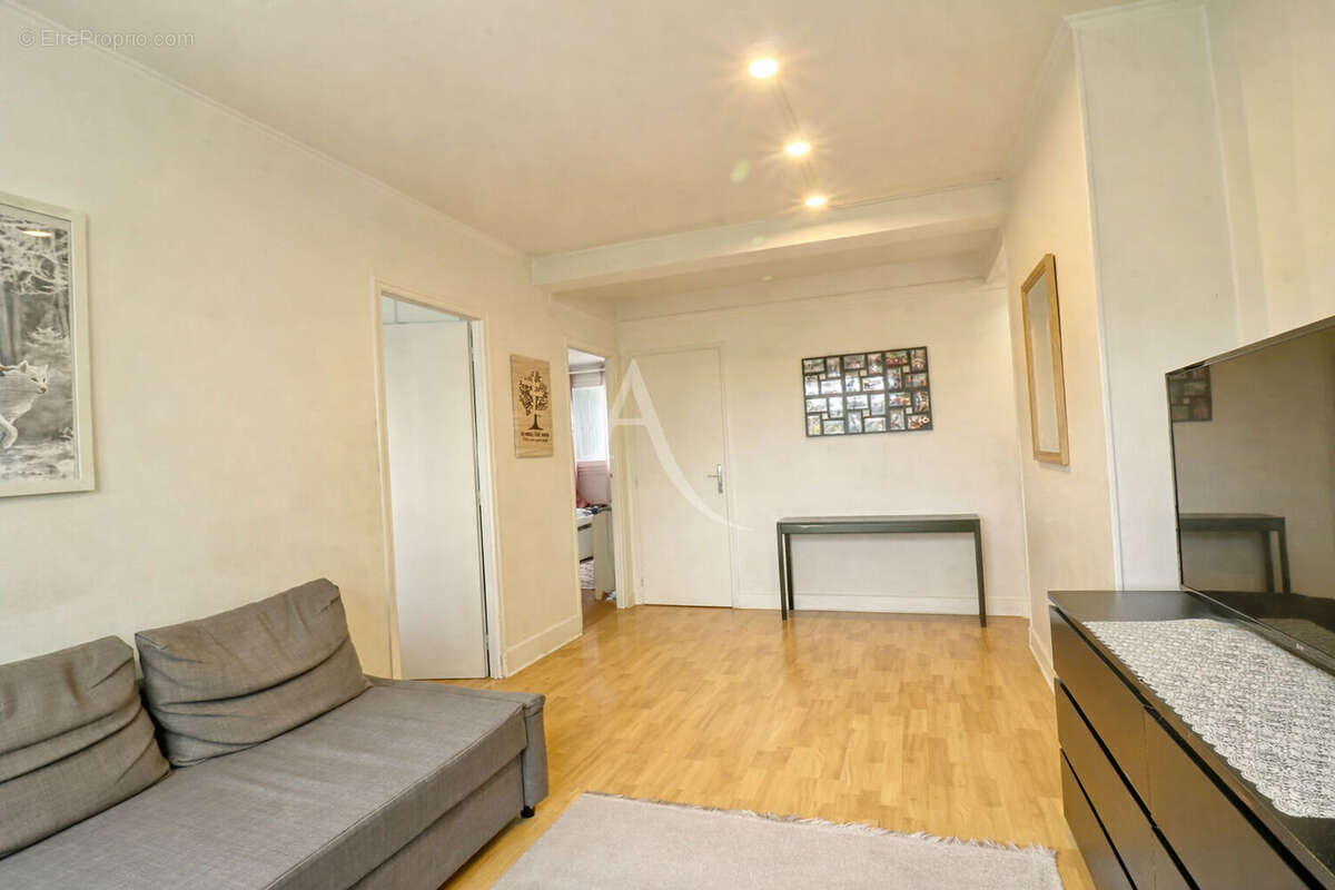 Appartement Antony 3 pièce(s) 49 m2 - photo 2