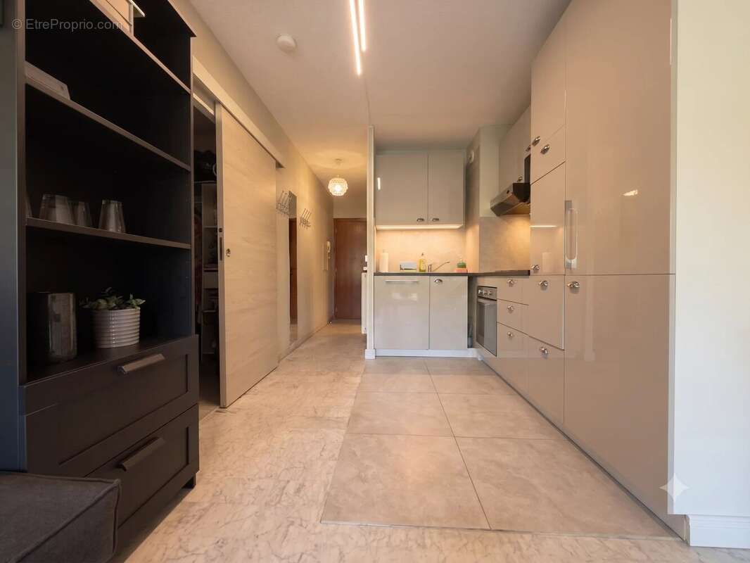 Studio avec coin nuit et terrasse – Secteur Rostagne - photo 7