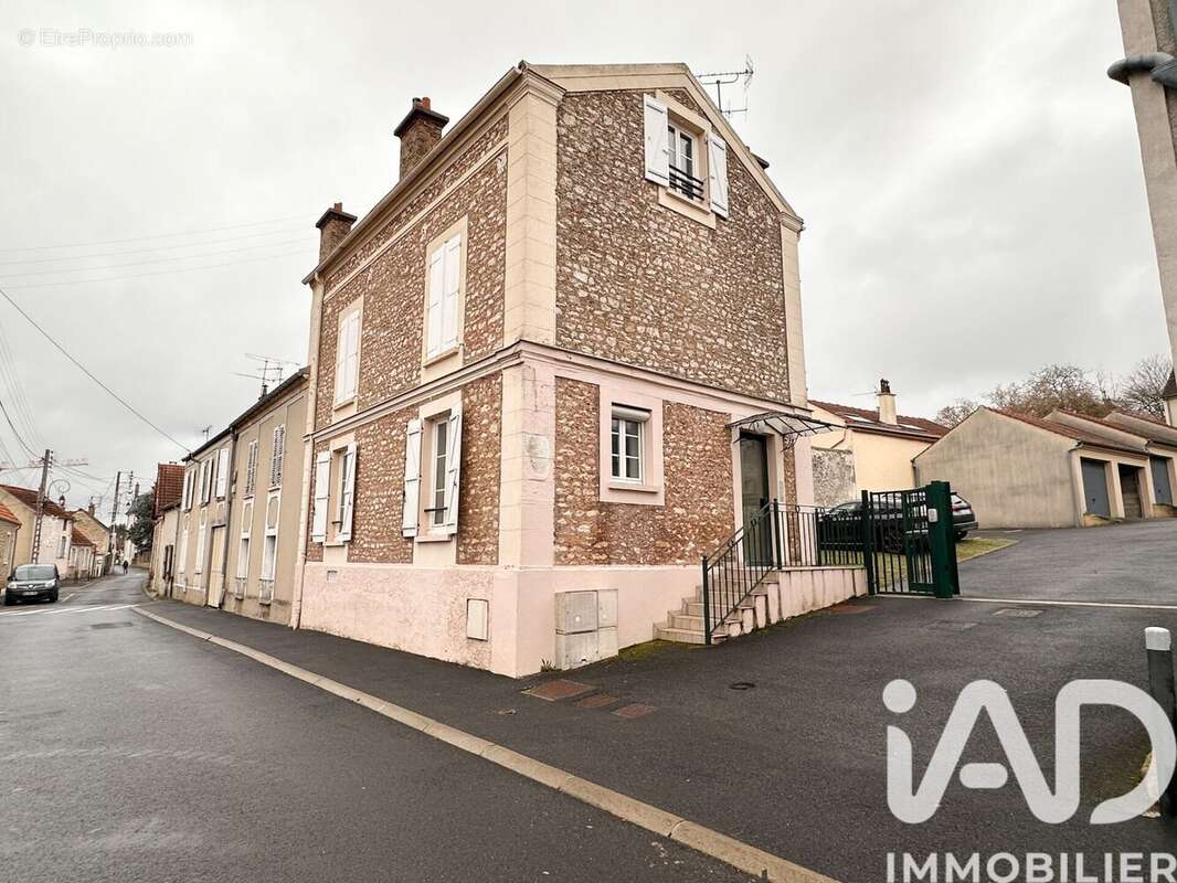 Photo 7 - Appartement à SAINTRY-SUR-SEINE