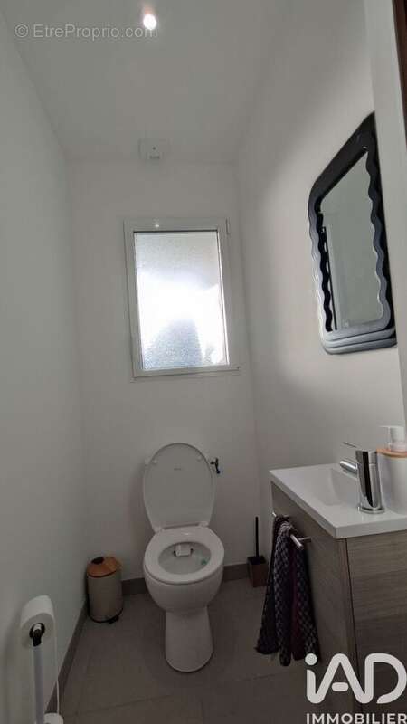 Photo 9 - Maison à LA CHAPELLE-HERMIER