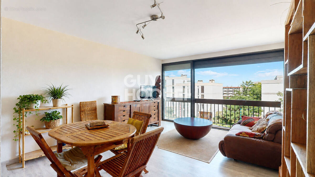 Appartement à SAINT-CYPRIEN