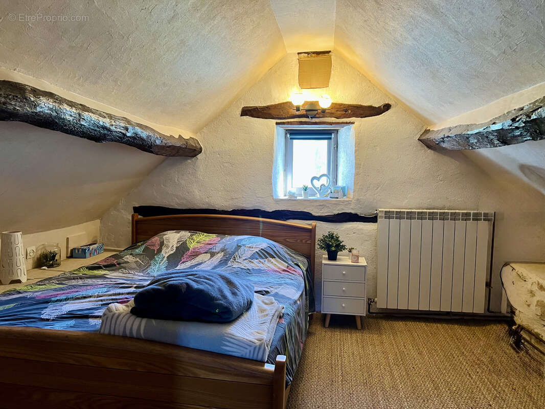 Maison à SALVAGNAC-CAJARC