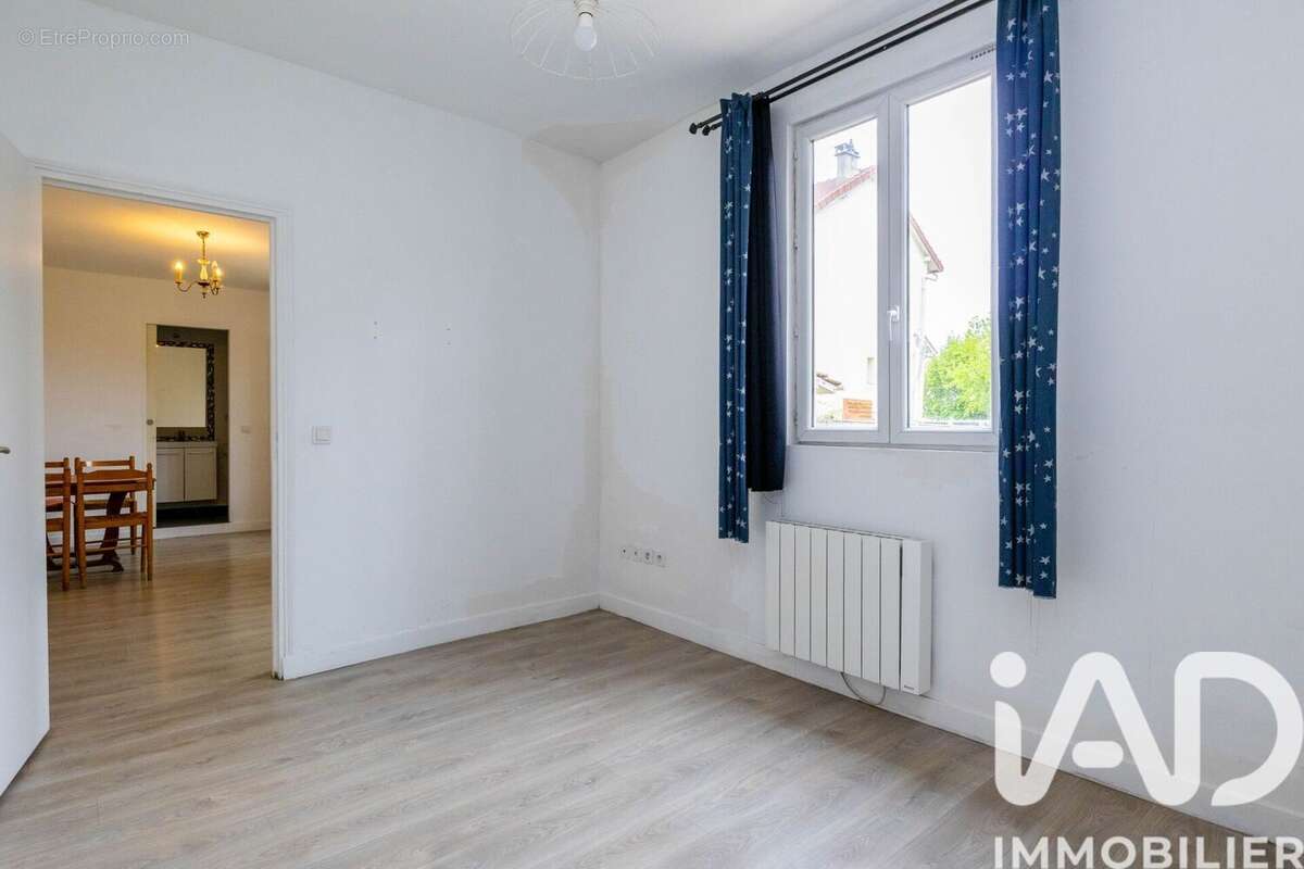 Photo 7 - Maison à VILLECRESNES