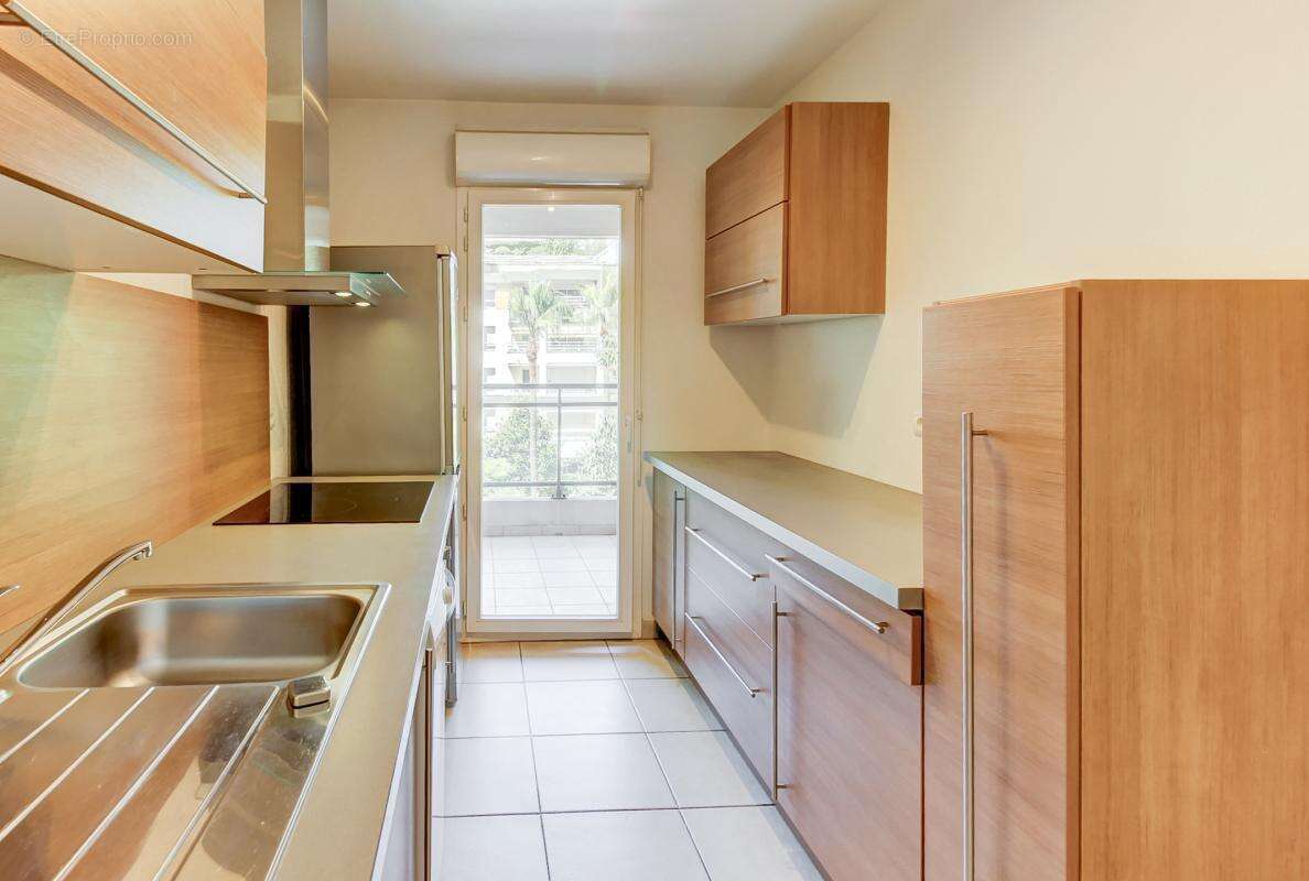 Appartement à CAGNES-SUR-MER