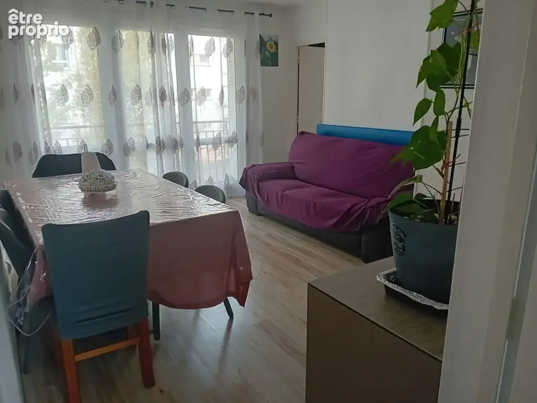 Appartement 5 pièces 74 m² à vendre à Drancy (93700) - photo 2