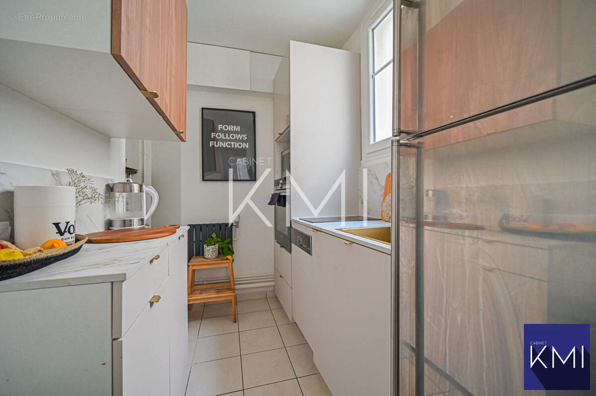 Appartement à PARIS-11E