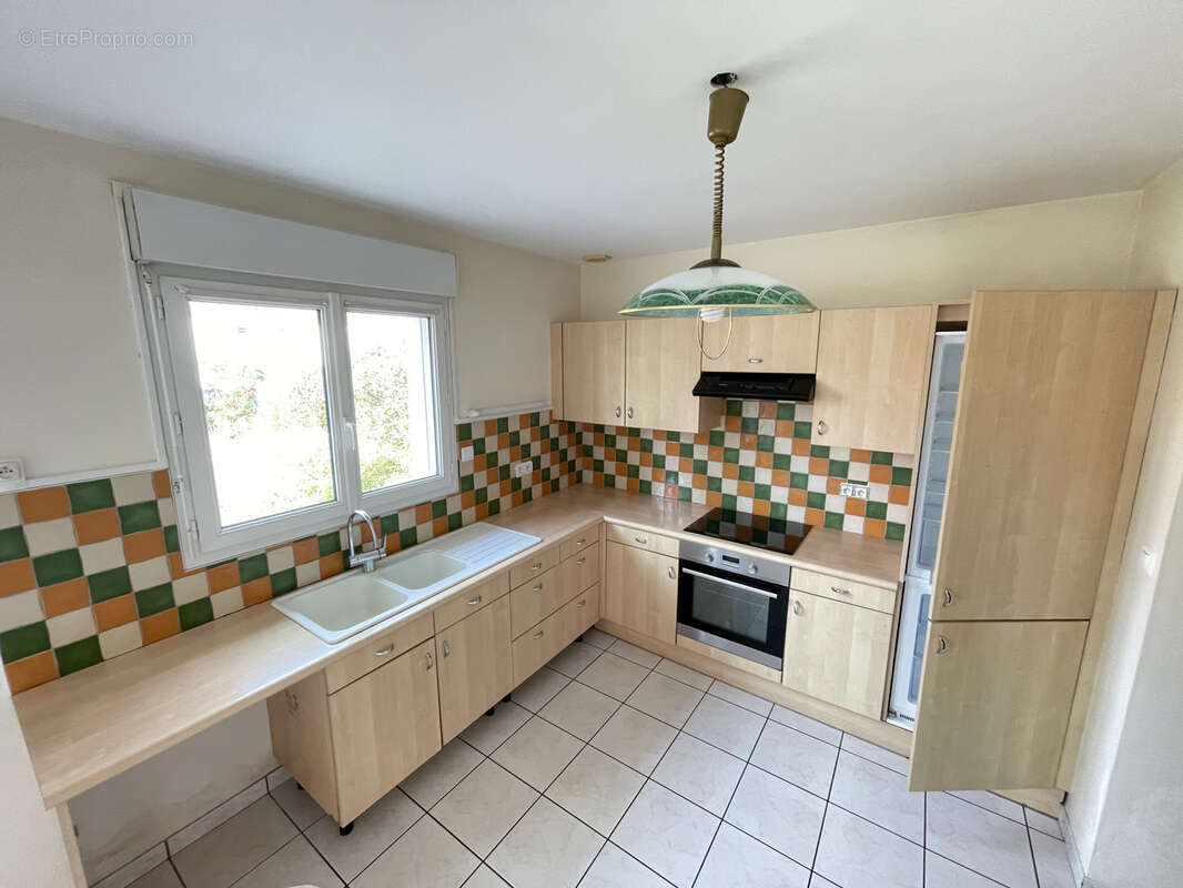 Maison à MONTREVAULT