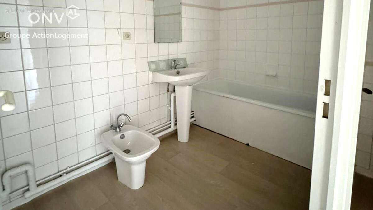 Appartement à COGNAC