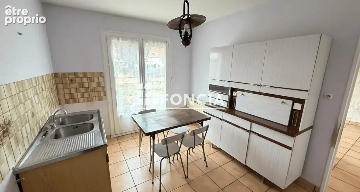 RUAUDIN – Centre-bourg Maison à rafraichir - photo 5