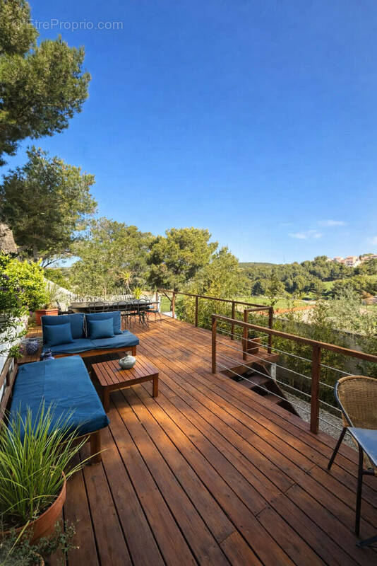 Maison à SAUSSET-LES-PINS
