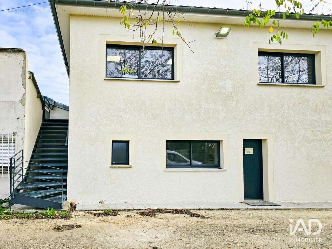 Photo 5 - Commerce à BRESSOLS