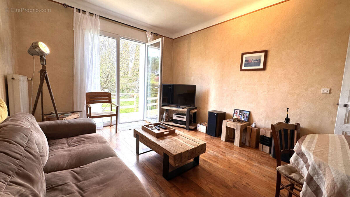 Maison à JAUNAY-CLAN