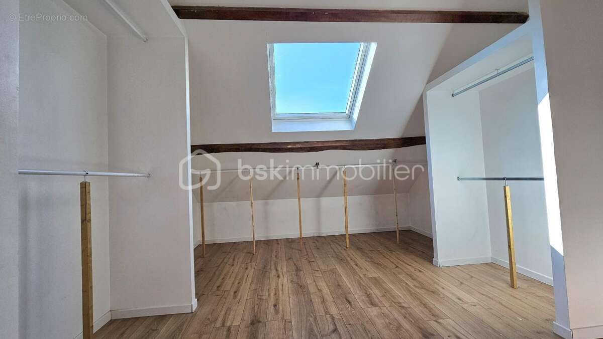 Maison à QUINCY-VOISINS