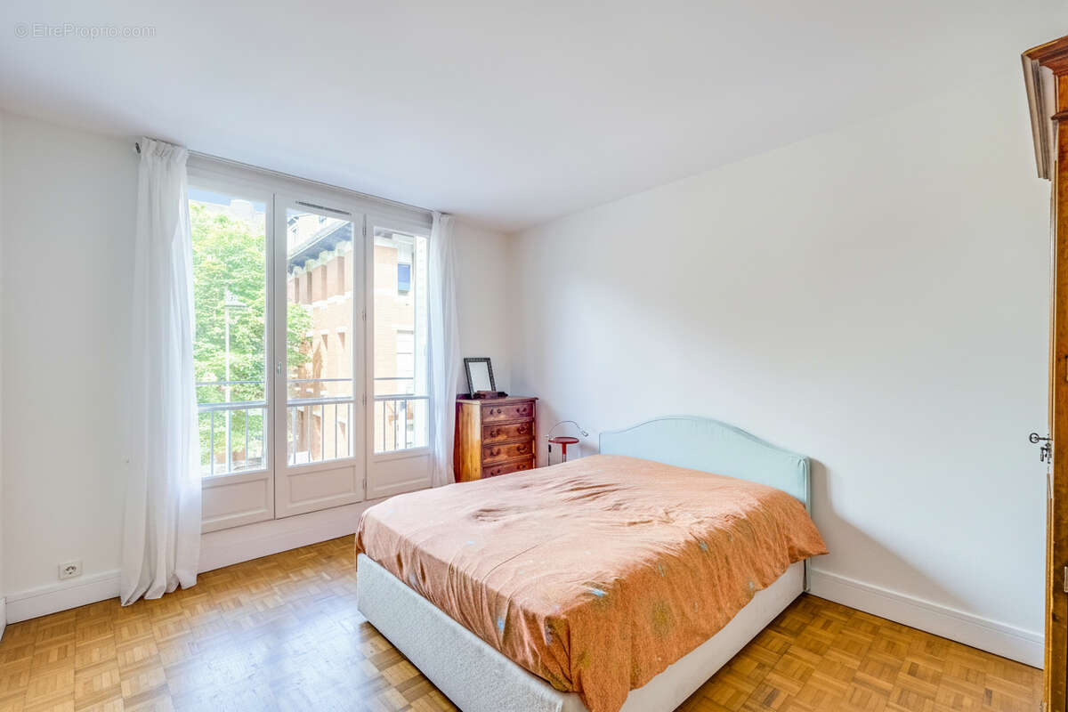 Appartement à PARIS-12E