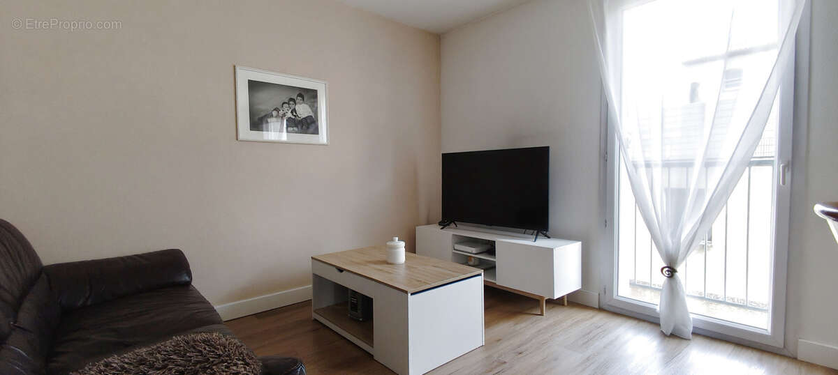 Appartement à BOURG-DE-PEAGE