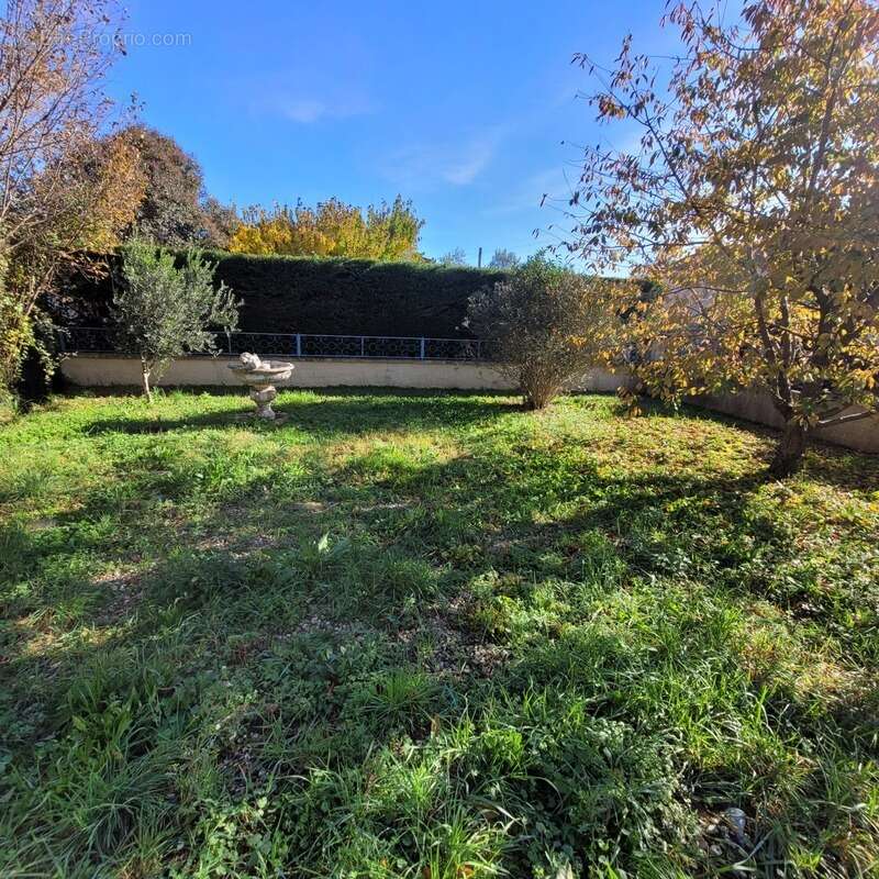 Maison à SAINT-MARTIN-DE-VALGALGUES