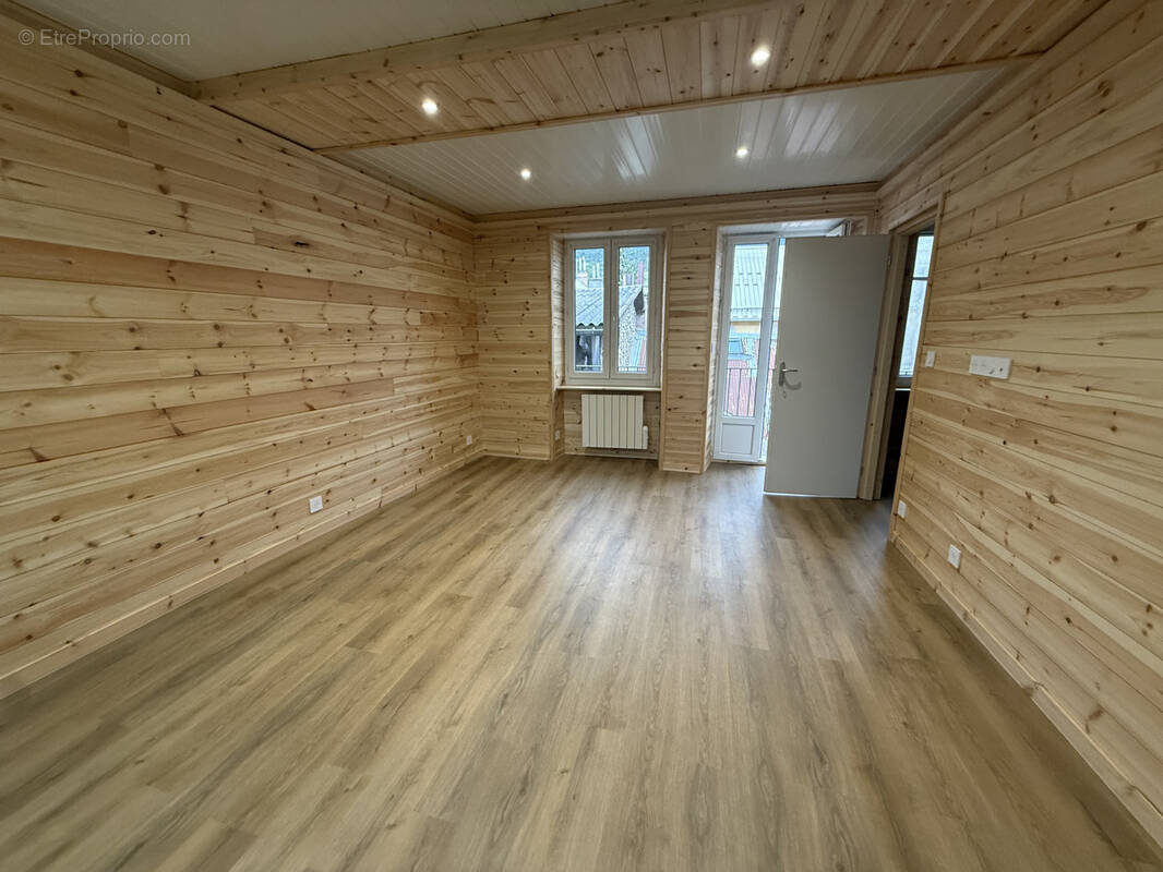 Appartement à BARCELONNETTE