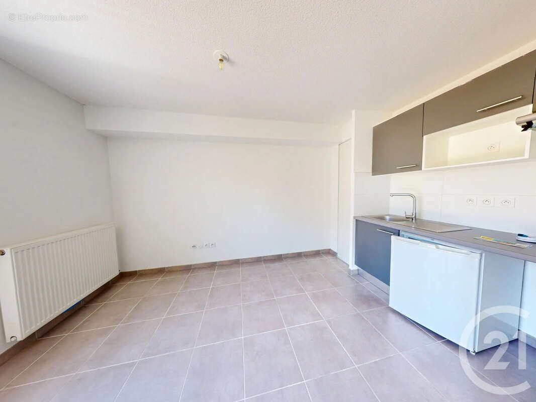 Appartement à COLOMIERS