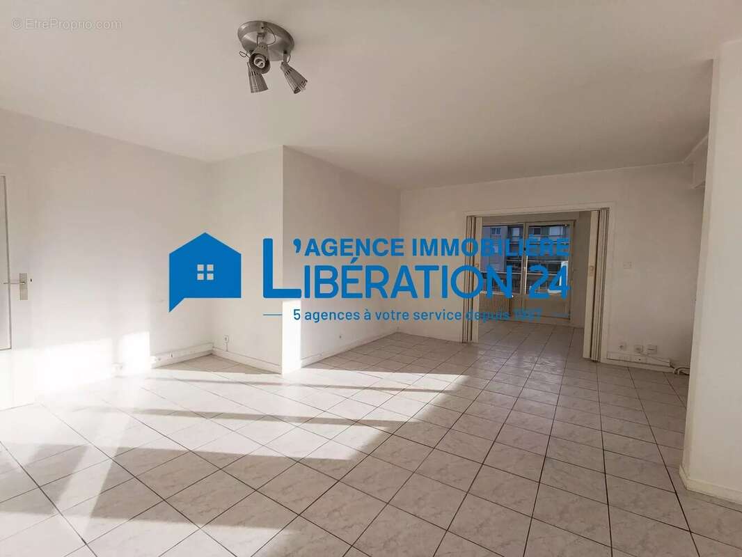 Appartement à SAINT-ETIENNE