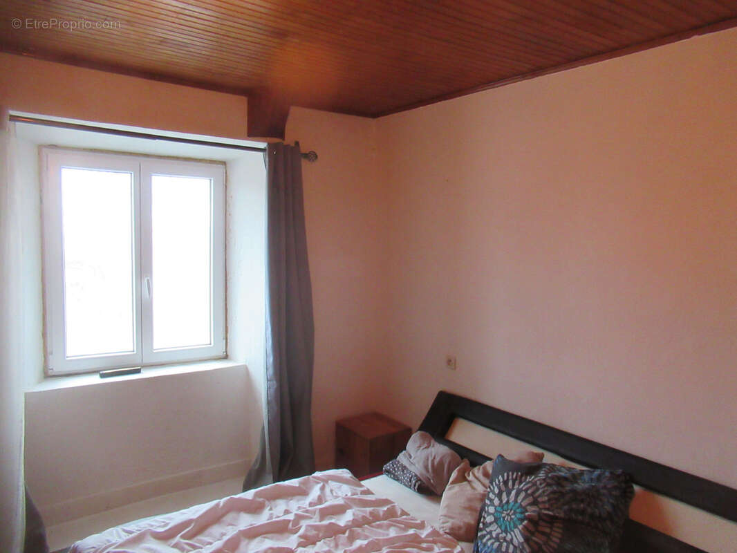 Maison à LE MONASTIER-SUR-GAZEILLE