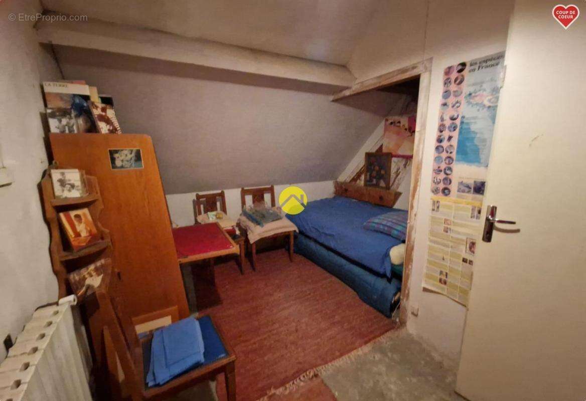 Maison à LA GUERCHE-SUR-L&#039;AUBOIS