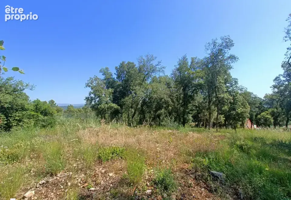 Photo Terrain à Le Thoronet au prix de 226 000€