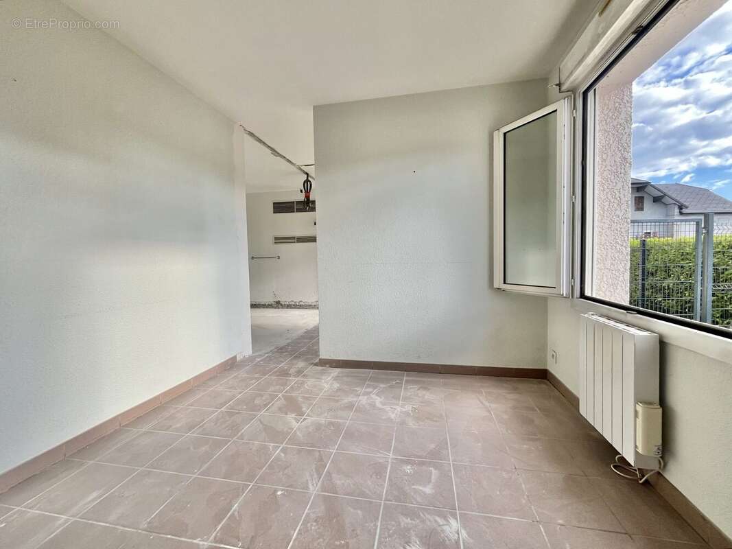 Appartement à GROISY