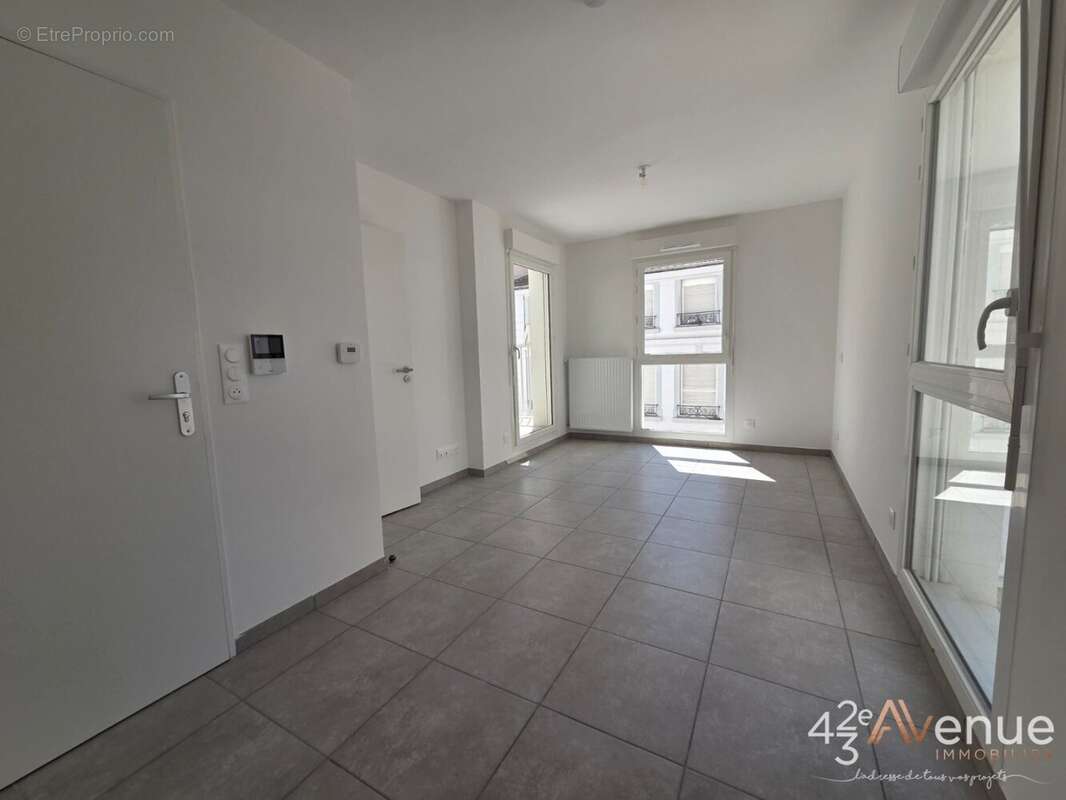 Appartement à SAINT-ETIENNE