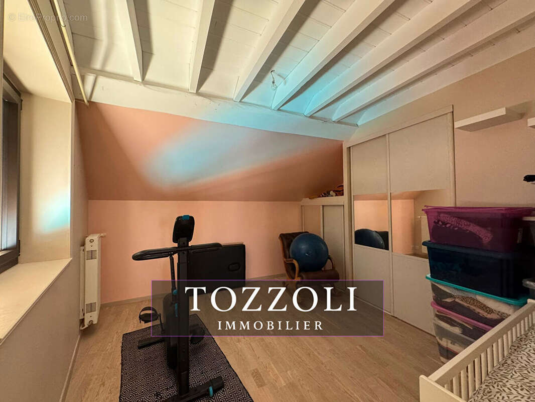 Maison Saint Chef  267m² - photo 13