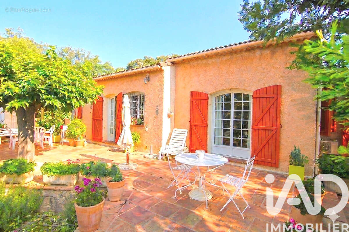 Photo 7 - Maison à MEOUNES-LES-MONTRIEUX