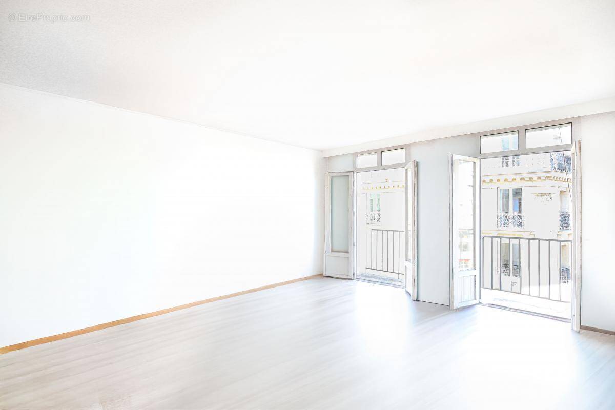 Appartement à PARIS-5E