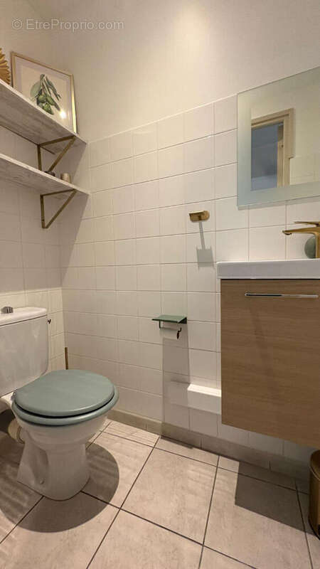 Appartement à L'ISLE-SUR-LA-SORGUE