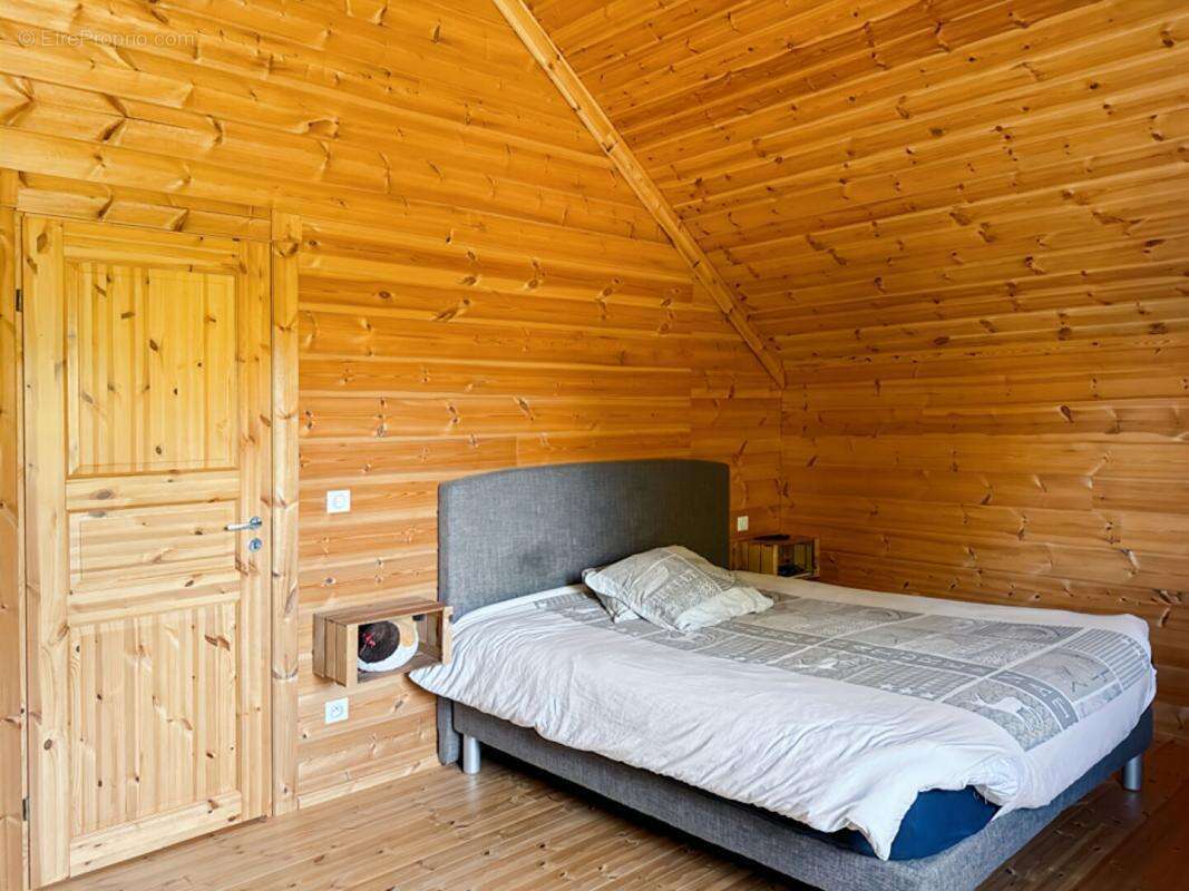 Maison à SOUVIGNE-SUR-SARTHE